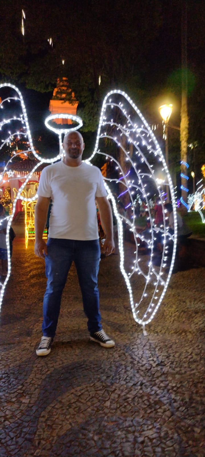 1061 - Daniel Almeida (02/12)